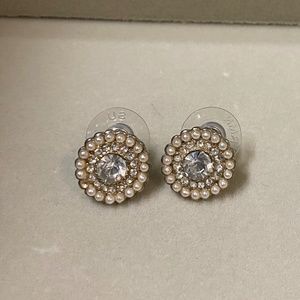 Gold cream and silver stud pearl earrings